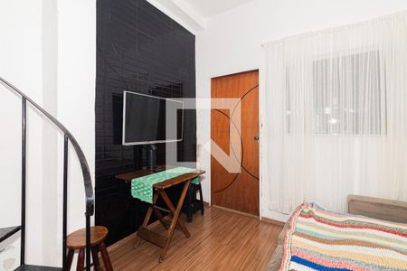 Sala de casa à venda com 3 quartos, 160m² em Vila Gustavo, São Paulo