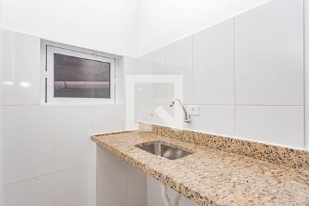 Cozinha de casa para alugar com 1 quarto, 60m² em Jardim Maria Estela, São Paulo