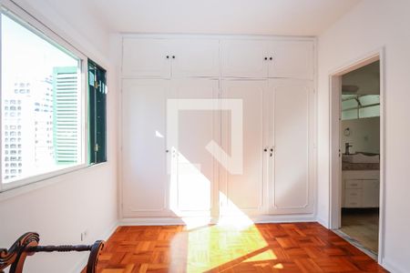 Suíte de apartamento para alugar com 3 quartos, 127m² em Jardim Paulista, São Paulo