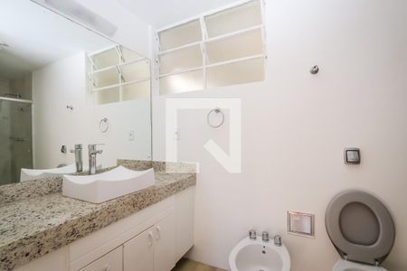 Banheiro da Suíte de apartamento para alugar com 3 quartos, 127m² em Jardim Paulista, São Paulo