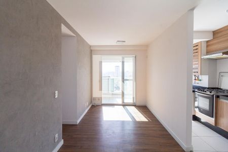 Sala de apartamento à venda com 3 quartos, 75m² em Jardim das Flores, Osasco
