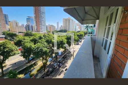 Sacada de apartamento para alugar com 4 quartos, 354m² em Boqueirão, Santos
