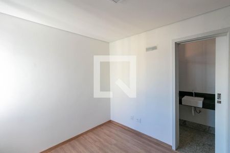 Quarto 1 de apartamento para alugar com 2 quartos, 116m² em Lourdes , Belo Horizonte