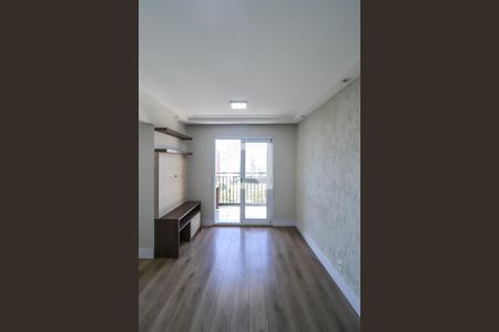 Sala de apartamento para alugar com 3 quartos, 63m² em Jardim Celeste, São Paulo