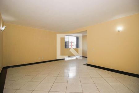 Sala de apartamento para alugar com 3 quartos, 125m² em Taguatinga Centro (taguatinga), Brasília