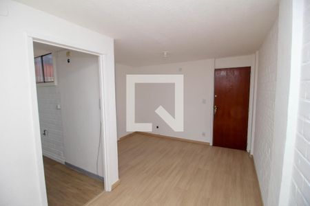 Sala de apartamento para alugar com 2 quartos, 50m² em Praia da Bandeira, Rio de Janeiro