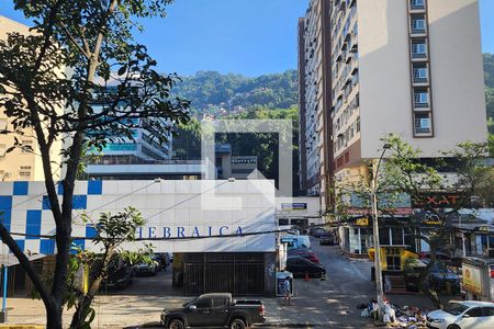 Vista do Quarto 1 de apartamento para alugar com 2 quartos, 84m² em Laranjeiras, Rio de Janeiro