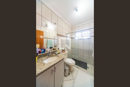 Banheiro 1 de casa à venda com 3 quartos, 250m² em Vila Alzira, Santo André