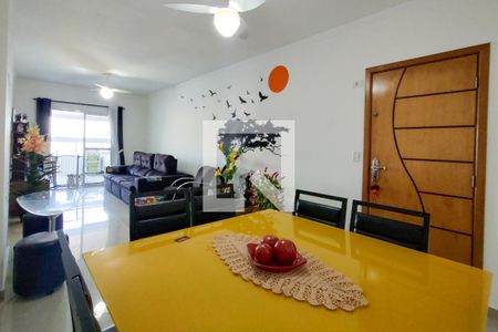 Sala de apartamento para alugar com 3 quartos, 117m² em Caiçara, Praia Grande