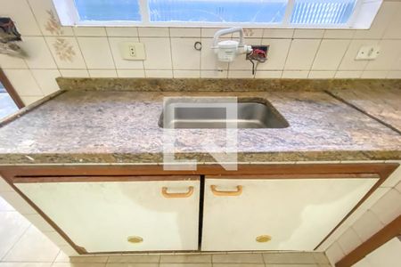 Casa à venda com 275m², 3 quartos e 3 vagas Casa à venda com 275m², 3 quartos e 3 vagasCozinha