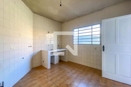 Casa à venda com 275m², 3 quartos e 3 vagas Casa à venda com 275m², 3 quartos e 3 vagasÁrea de Serviço
