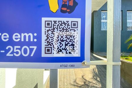 Casa à venda com 275m², 3 quartos e 3 vagas Casa à venda com 275m², 3 quartos e 3 vagasPlaca