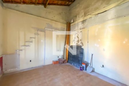 Casa à venda com 275m², 3 quartos e 3 vagas Casa à venda com 275m², 3 quartos e 3 vagasQuarto de Serviço