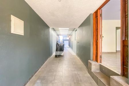 Casa à venda com 275m², 3 quartos e 3 vagas Casa à venda com 275m², 3 quartos e 3 vagasGaragem