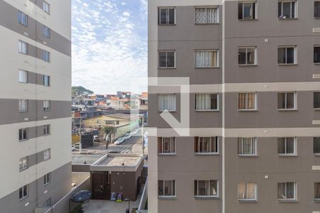 Vista Quarto 1 de apartamento para alugar com 2 quartos, 36m² em Guaianazes, São Paulo