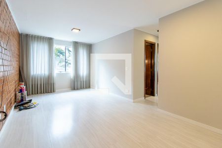 Sala de apartamento para alugar com 3 quartos, 73m² em Bacacheri, Curitiba