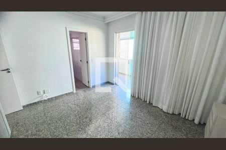 Quarto  de apartamento à venda com 4 quartos, 160m² em Buritis, Belo Horizonte
