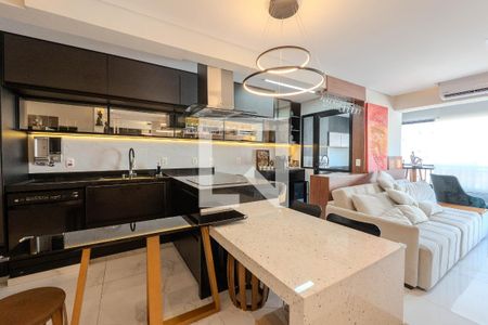Sala/Cozinha de apartamento para alugar com 2 quartos, 74m² em Centro, São Paulo
