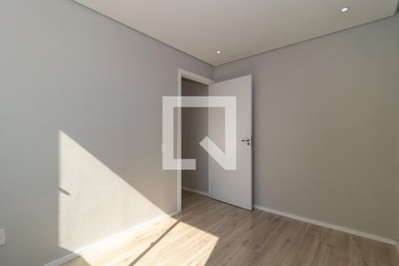 Quarto 1 de apartamento à venda com 2 quartos, 42m² em Jardim Boa Vista (zona Oeste), Osasco