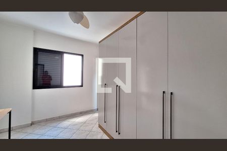 Quarto suíte de apartamento para alugar com 1 quarto, 48m² em Ocian, Praia Grande