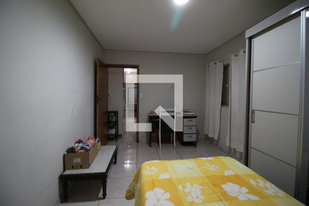 Suite de casa para alugar com 2 quartos, 130m² em Vila Ema, São Paulo