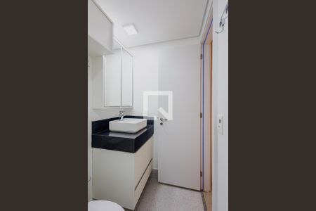 Banheiro de apartamento para alugar com 1 quarto, 25m² em Sumarezinho, São Paulo