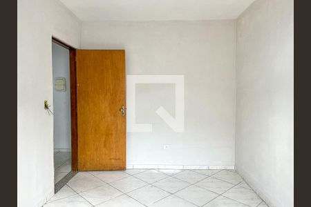 Sala/Quarto de casa para alugar com 3 quartos, 90m² em Vila Rica, São Paulo