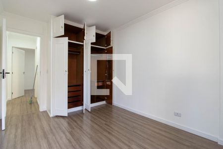Quarto 1 de apartamento para alugar com 2 quartos, 74m² em Vila Olímpia, São Paulo