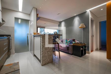 Sala/Cozinha de apartamento à venda com 2 quartos, 85m² em Sumaré, São Paulo