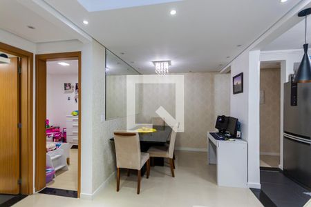 Sala de apartamento para alugar com 2 quartos, 48m² em Utinga, Santo André