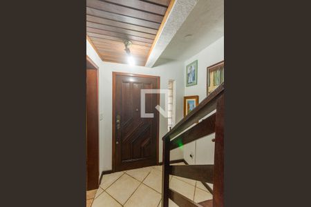 Hall de Entrada de casa para alugar com 3 quartos, 200m² em Espírito Santo, Porto Alegre