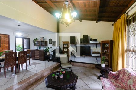 Sala de casa para alugar com 3 quartos, 200m² em Espírito Santo, Porto Alegre