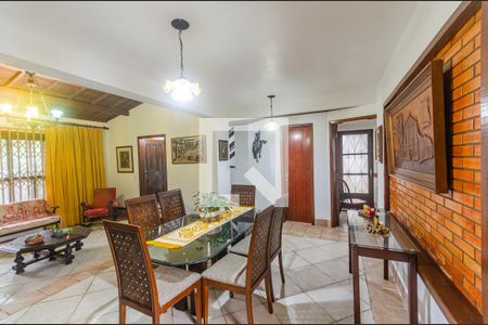 Sala de Jantar de casa para alugar com 3 quartos, 200m² em Espírito Santo, Porto Alegre