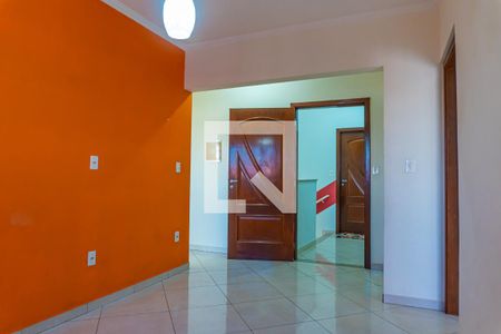 Sala de casa para alugar com 2 quartos, 70m² em Jardim Tamoio, Campinas
