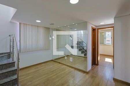 Sala de apartamento à venda com 2 quartos, 110m² em Sagrada Família, Belo Horizonte