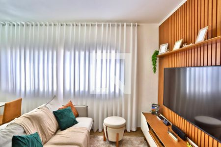 Sala de TV de casa à venda com 3 quartos, 320m² em Chácara Mafalda, São Paulo