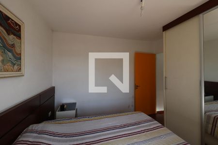 Quarto de apartamento à venda com 1 quarto, 54m² em Vila Valparaiso, Santo André