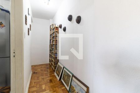 Corredor de apartamento à venda com 2 quartos, 75m² em Aclimação, São Paulo