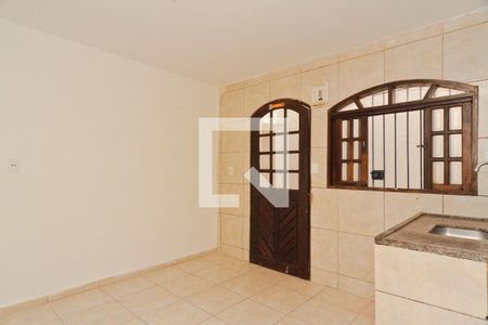 Cozinha de casa para alugar com 1 quarto, 45m² em Vila Mirante, São Paulo