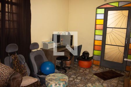Sala de casa para alugar com 5 quartos, 45m² em São Joaquim, Contagem