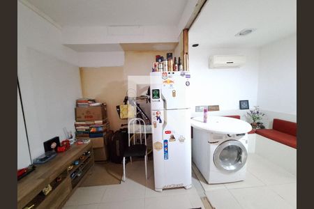 Sala de kitnet/studio à venda com 1 quarto, 35m² em Centro, Rio de Janeiro