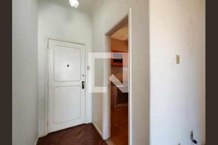 Entrada de apartamento à venda com 2 quartos, 72m² em Maracanã, Rio de Janeiro