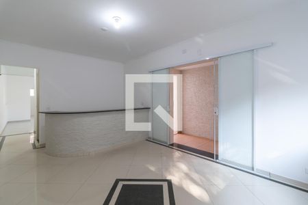 Sala de Estar de casa para alugar com 4 quartos, 150m² em Jardim das Laranjeiras, São Paulo