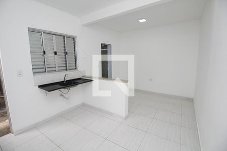 Sala e Cozinha de casa para alugar com 1 quarto, 18m² em Cidade Patriarca, São Paulo