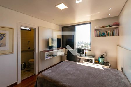 Quarto de apartamento à venda com 4 quartos, 240m² em Belvedere, Belo Horizonte