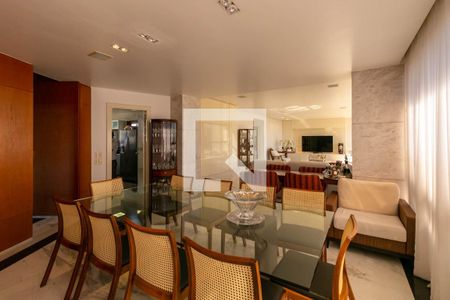 Sala de apartamento à venda com 4 quartos, 240m² em Belvedere, Belo Horizonte
