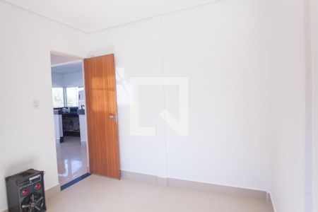 quarto 2 de casa de condomínio à venda com 3 quartos, 220m² em (residencial Belarmino) - Santa Rita - Nova Lima, Nova Lima