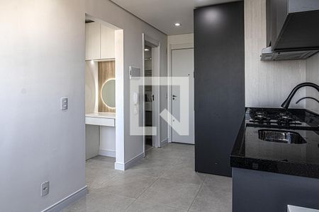 sala e cozinha compartilhadas_3 de apartamento para alugar com 1 quarto, 24m² em Jardim Santa Emília, São Paulo