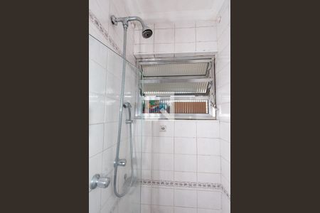 Banheiro Social de apartamento para alugar com 3 quartos, 96m² em Perdizes, São Paulo