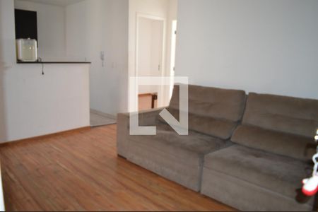 Sala de apartamento à venda com 2 quartos, 48m² em Colonial, Contagem